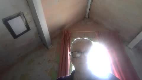Snapshot of andrew160258 chatting on April 2026 12:04:01 PM Andrew online show from April 2026 12:04:01 PM