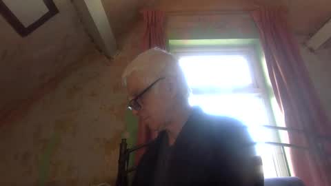 Snapshot of andrew160258 chatting on April 2026 11:49:01 AM Andrew online show from April 2026 11:49:01 AM