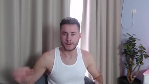 Justin Andrew online show from October 2025 08:39:01 AM