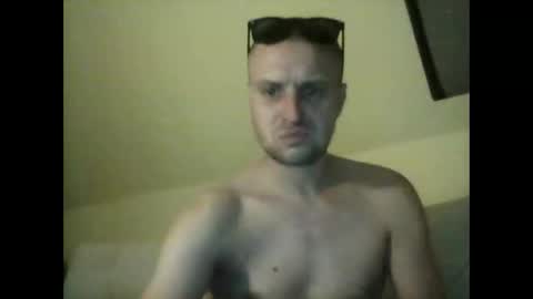 andrew3356577 online show from October 2025 03:50:01 AM