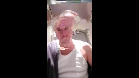Snapshot of andrew3356577 chatting on May 2026 07:07:02 PM andrew3356577 online show from May 2026 07:07:02 PM
