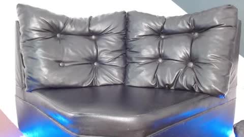 Andrew G online show from September 2025 02:16:01 PM