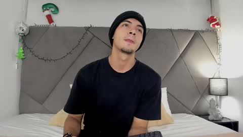 Colleman online show from November 2025 04:33:02 AM