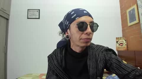 Snapshot of andrew_collins420 chatting on February 2025 09:52:02 PM Mugiwara online show from February 2025 09:52:02 PM