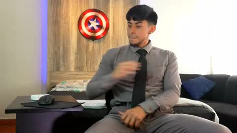 Andrew online show from February 2025 06:46:02 PM