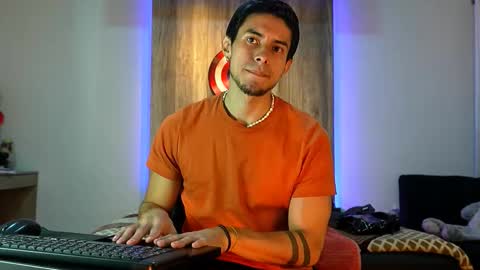 Andrew online show from September 2025 11:27:01 PM