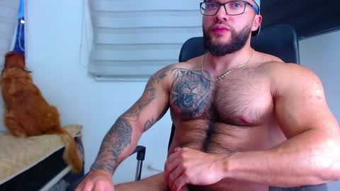 Snapshot of andrew_holden__ chatting on January 2025 11:12:02 PM andrew_holden__ online show from January 2025 11:12:02 PM