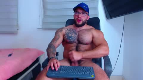 Snapshot of andrew_holden__ chatting on January 2025 11:45:01 PM andrew_holden__ online show from January 2025 11:45:01 PM