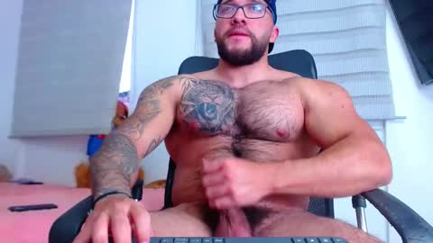 Snapshot of andrew_holden__ chatting on February 2025 10:50:01 PM andrew_holden__ online show from February 2025 10:50:01 PM