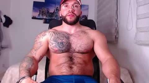 Snapshot of andrew_holden__ chatting on September 2025 01:05:02 AM andrew_holden__ online show from September 2025 01:05:02 AM