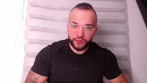 andrew_holden__ online show from October 2025 12:11:02 AM