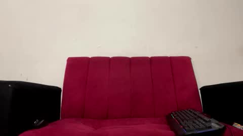 andrew online show from November 2025 04:32:02 AM