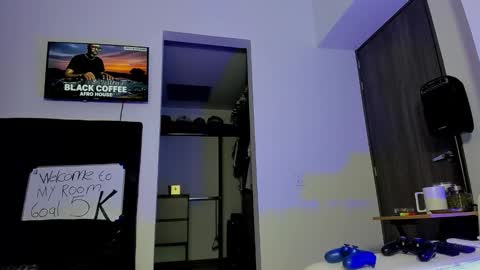 Andrew Johnson online show from October 2025 11:27:01 PM