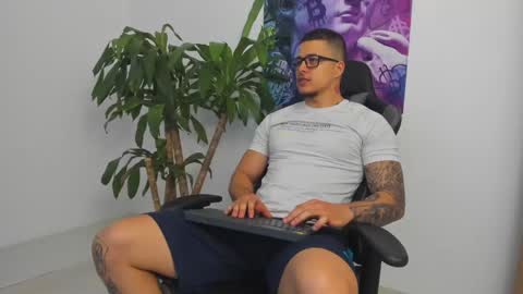 andrewmaterazzi online show from December 2024 02:19:02 AM