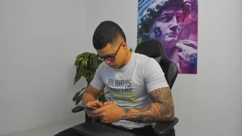 andrewmaterazzi online show from February 2025 12:30:01 AM