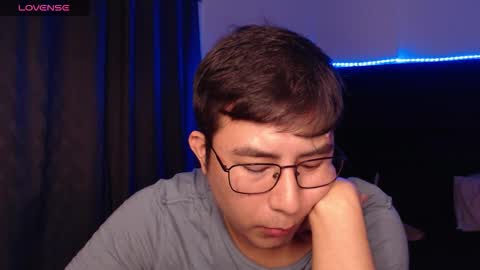 andrewmhilton_ online show from February 2026 06:47:01 AM