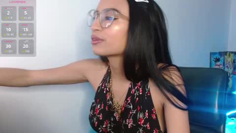 Snapshot of andrewmod chatting on October 2025 05:05:01 AM Sofia online show from October 2025 05:05:01 AM