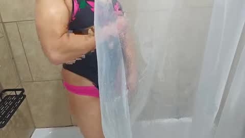 Snapshot of andrewo4277 chatting on March 2025 05:14:02 PM andrewo4277 online show from March 2025 05:14:02 PM