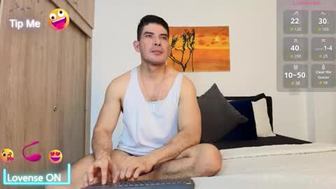 andrewstelee online show from November 2025 02:32:01 AM