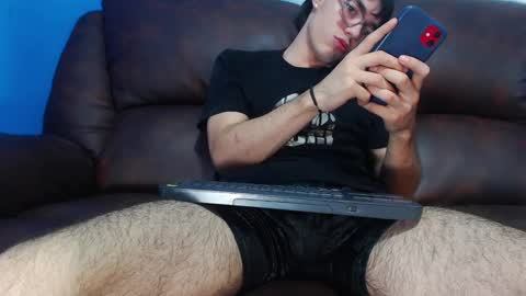 Snapshot of andreww_whitee chatting on December 2024 10:50:02 AM AndreW White online show from December 2024 10:50:02 AM