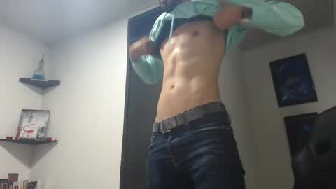 Snapshot of andruwang chatting on January 2025 08:06:02 AM Andru online show from January 2025 08:06:02 AM