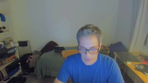 Snapshot of andy0pandi chatting on January 2025 03:00:02 AM Andrew online show from January 2025 03:00:02 AM