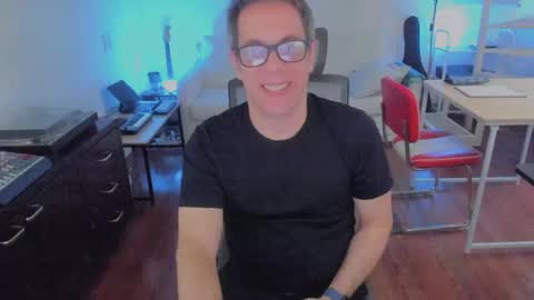 Snapshot of andy0pandi chatting on September 2025 05:14:02 PM Andrew online show from September 2025 05:14:02 PM