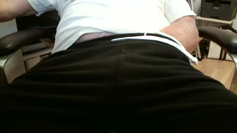 Snapshot of andy61geil chatting on May 2026 06:36:02 PM Kamadeva6 online show from May 2026 06:36:02 PM
