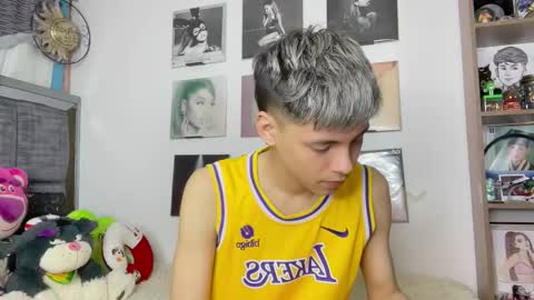 Andy online show from November 2025 02:39:02 PM