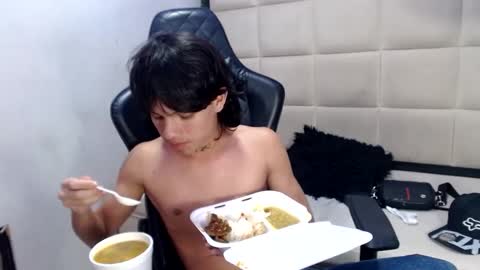 andy_dan1 online show from January 2025 07:55:01 PM