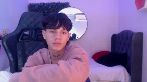 andy_dan1 online show from February 2025 08:30:02 PM