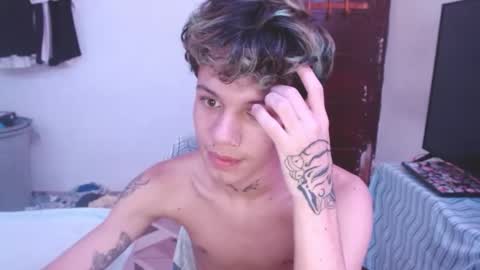 Snapshot of andy_dan1 chatting on May 2026 07:02:02 AM andy_dan1 online show from May 2026 07:02:02 AM