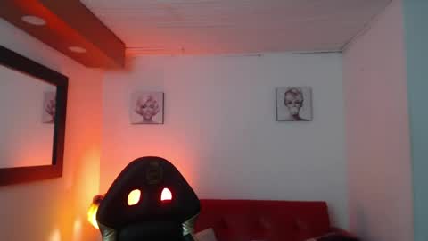 andy_eagleton_20 online show from May 2026 07:37:02 PM