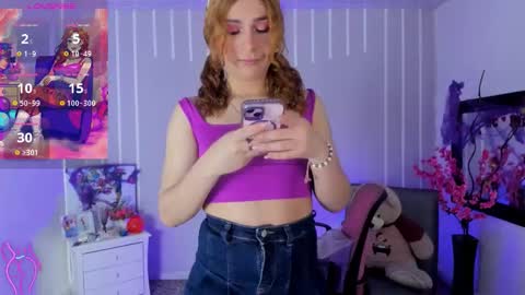 Andrea online show from October 2025 01:00:01 PM