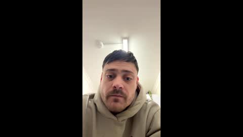 Snapshot of andy_gibson1 chatting on March 2026 03:14:01 AM andy_gibson1 online show from March 2026 03:14:01 AM