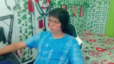 Snapshot of andy_gray01 chatting on April 2026 03:55:02 PM Andy Gray online show from April 2026 03:55:02 PM