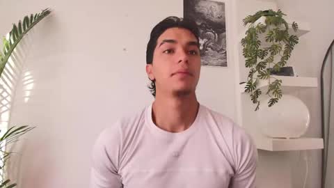 Snapshot of andypalmerr chatting on May 2026 12:20:01 PM andypalmerr online show from May 2026 12:20:01 PM