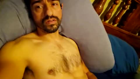 Snapshot of andyroony chatting on December 2024 01:18:02 PM andyroony online show from December 2024 01:18:02 PM