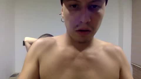 andyzuzka online show from September 2025 12:32:01 AM