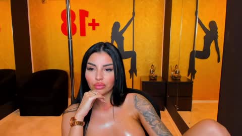 Anne online show from January 2025 01:00:01 AM