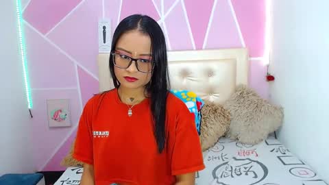 Snapshot of ange_drty chatting on October 2025 10:09:01 PM ange_drty online show from October 2025 10:09:01 PM