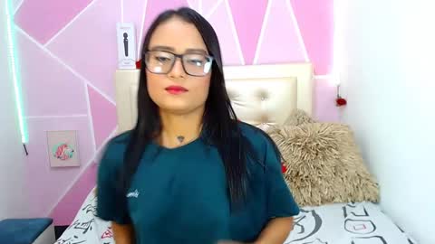 Snapshot of ange_drty chatting on October 2025 05:41:02 AM ange_drty online show from October 2025 05:41:02 AM