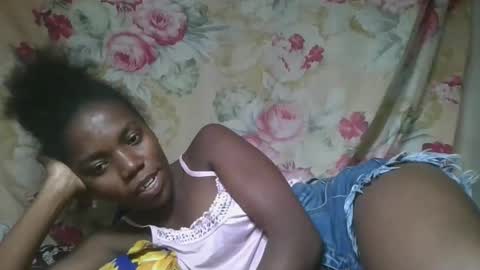 angeeliine online show from April 2026 12:33:01 AM