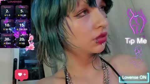 Snapshot of angel__dreams chatting on June 2026 05:50:02 AM ANGEL online show from June 2026 05:50:02 AM