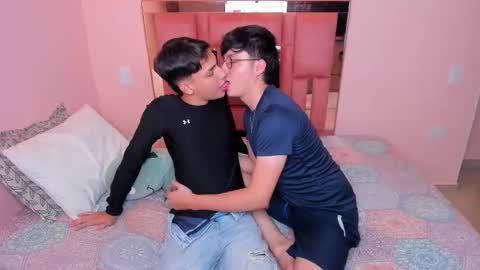 Snapshot of angel_and_jef chatting on November 2025 03:49:02 AM Angel and Jeff online show from November 2025 03:49:02 AM