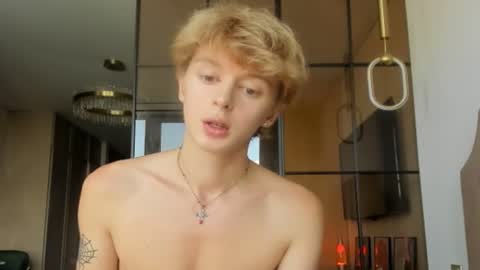 Snapshot of angel_andreww chatting on June 2026 11:23:01 AM angel_andreww online show from June 2026 11:23:01 AM
