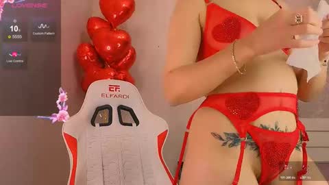 angel_asia_ online show from February 2026 01:18:01 PM