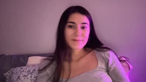 Angel baby anna online show from October 2025 01:35:01 AM