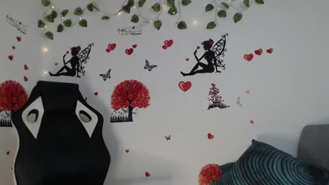 Angel Curl online show from January 2025 07:00:02 PM