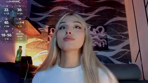 Snapshot of angel_dragun chatting on May 2026 04:08:02 AM Angel-dragun online show from May 2026 04:08:02 AM